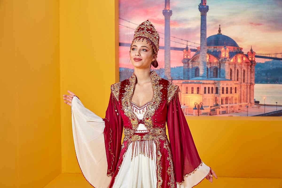 Bindallı Şalvarlı Model 1