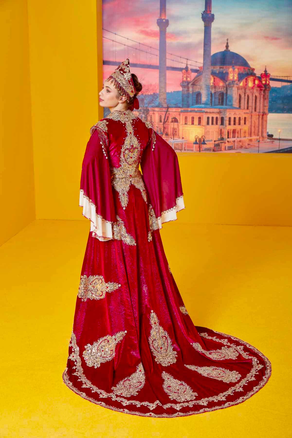 Bindallı Şalvarlı Model 1